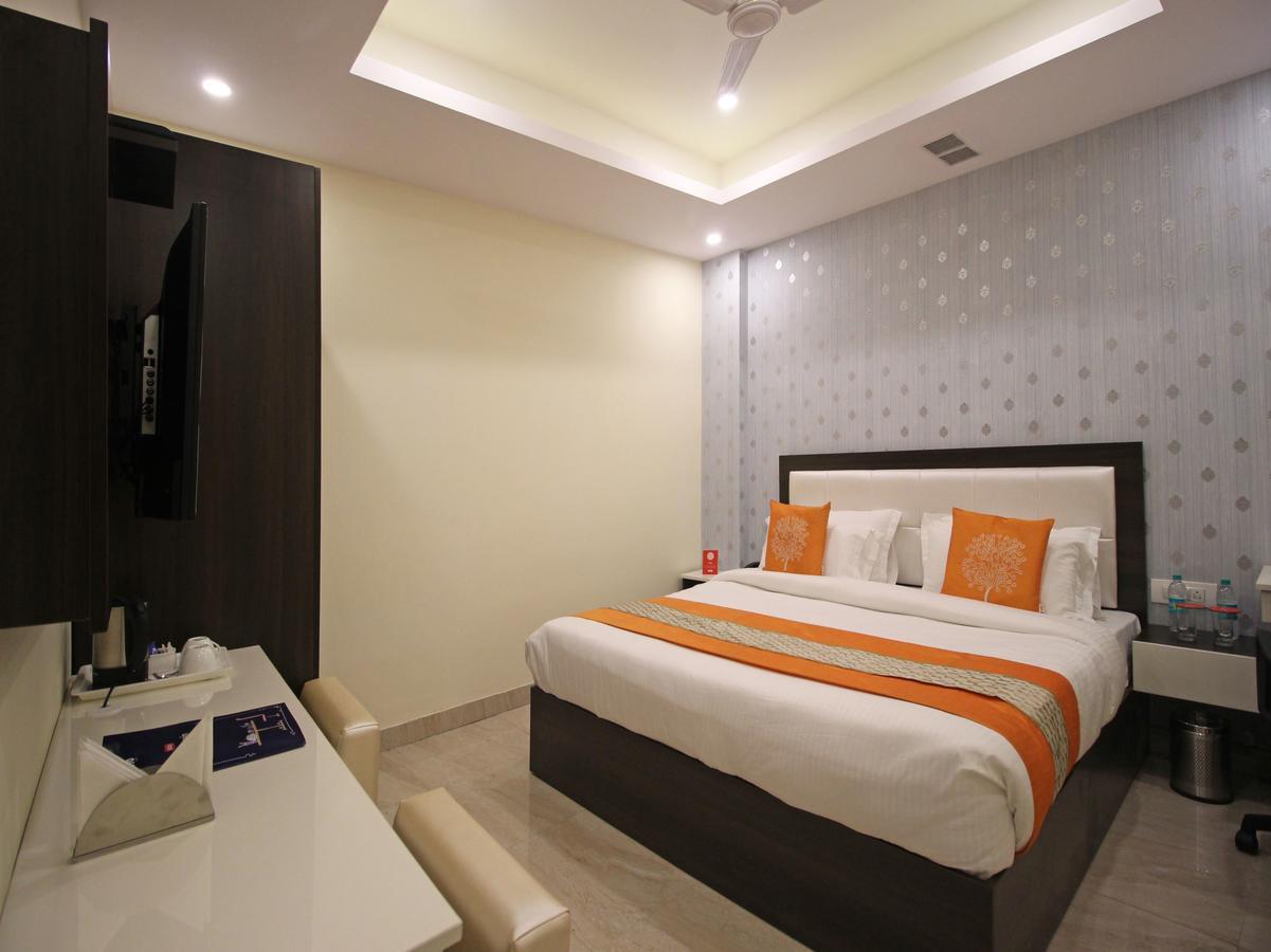 Oyo 8132 Hotel Kukreja Dehradun Extérieur photo